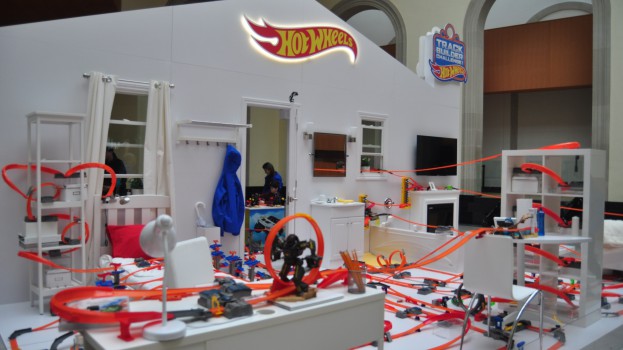 Hot Wheels Track Builder Challenge Exhibit
