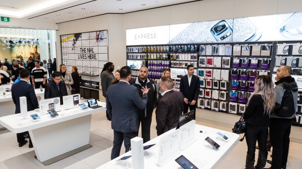 Samsung Experience Store Grand Opening. November 20, 2015. Toronto, Ontario Canada. (photo: Vito Amati)
