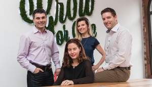 G&G-Exec-Team-Portrait-Boardroom_MG_8225-5400x3600