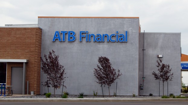ATB_Financial_Bank._Alberta_Treasury_Branches_3745