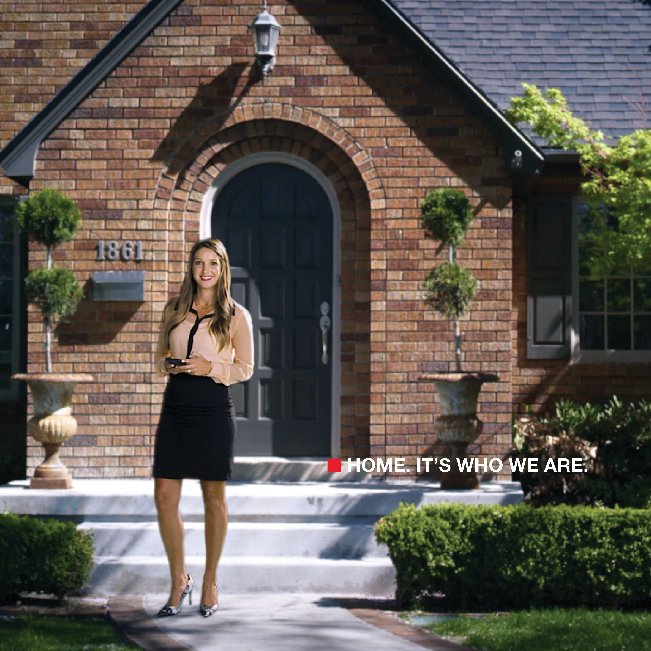 Royal LePage shows bond between agents and buyers » strategy